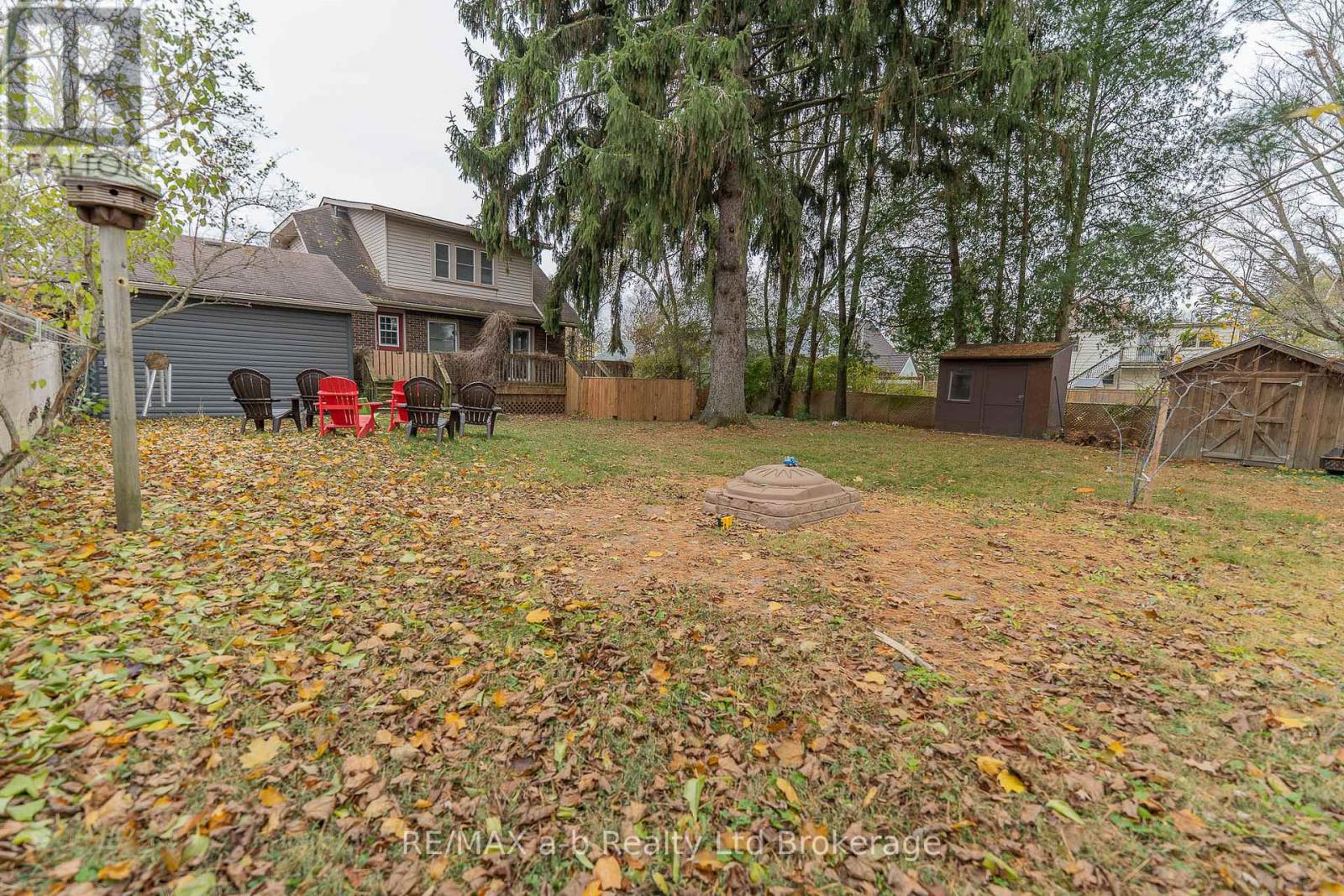 30 Concession Street W, Tillsonburg, Ontario N4G 1R3 - Photo 34 - X12551582