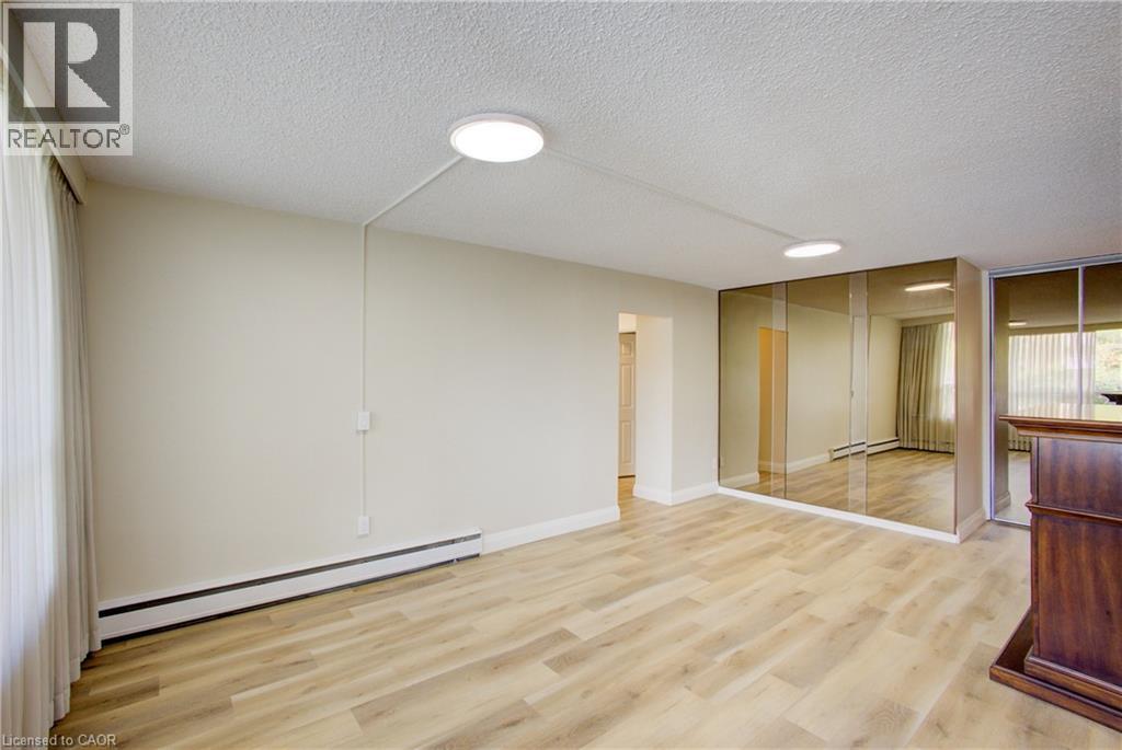 45 Westmount Road N Unit# 103, Waterloo, Ontario  N2L 2R3 - Photo 12 - 40753120