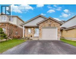 9 BUSH CLOVER Crescent, Kitchener, Ontario