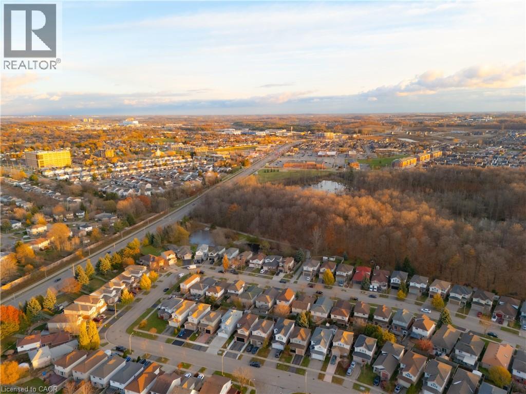 9 Bush Clover Crescent, Kitchener, Ontario N2E 3P9 - Photo 41 - 40785243