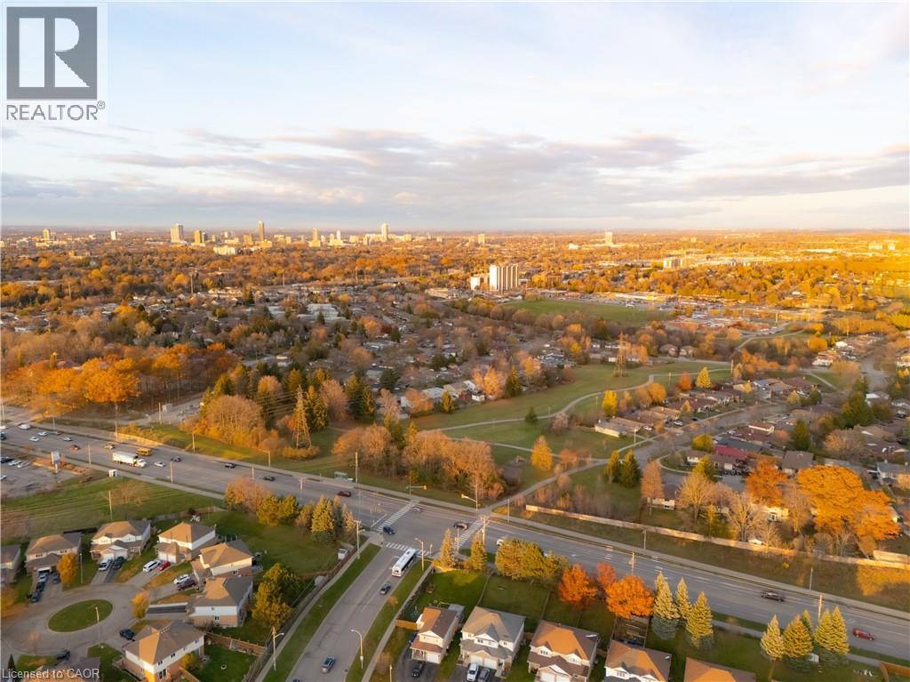 9 Bush Clover Crescent, Kitchener, Ontario N2E 3P9 - Photo 42 - 40785243