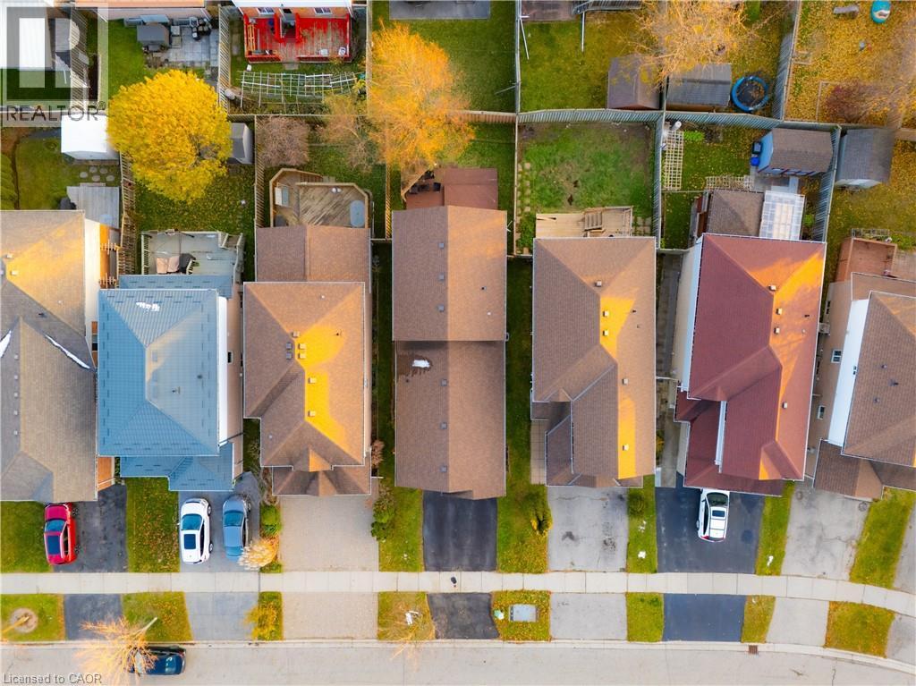 9 Bush Clover Crescent, Kitchener, Ontario N2E 3P9 - Photo 36 - 40785243