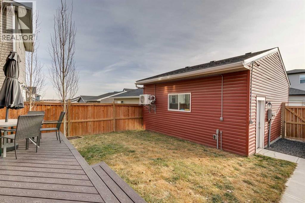 429 South Point Glen Sw, Airdrie, Alberta  T4B 4L1 - Photo 3 - A2270746