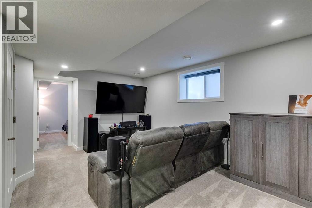 429 South Point Glen Sw, Airdrie, Alberta  T4B 4L1 - Photo 25 - A2270746