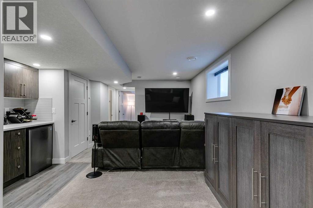 429 South Point Glen Sw, Airdrie, Alberta  T4B 4L1 - Photo 24 - A2270746