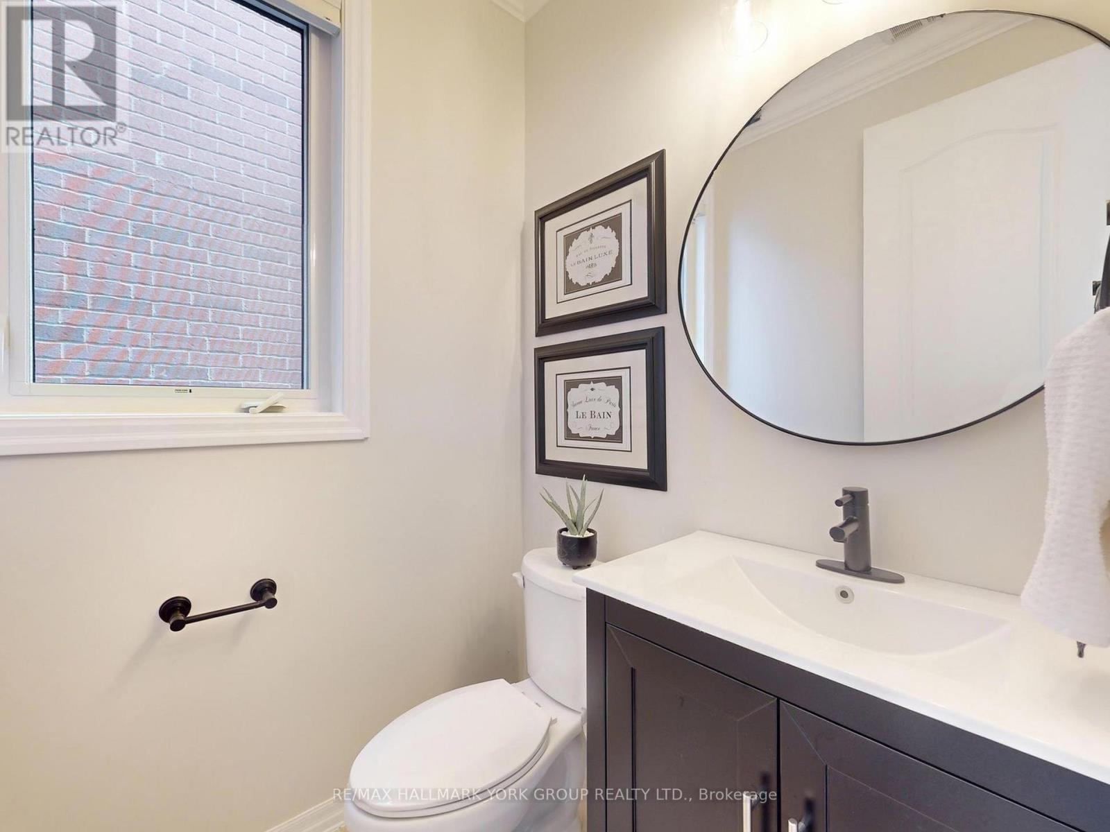 58 Clifford Dalton Drive, Aurora, Ontario  L4G 0T6 - Photo 15 - N12551312