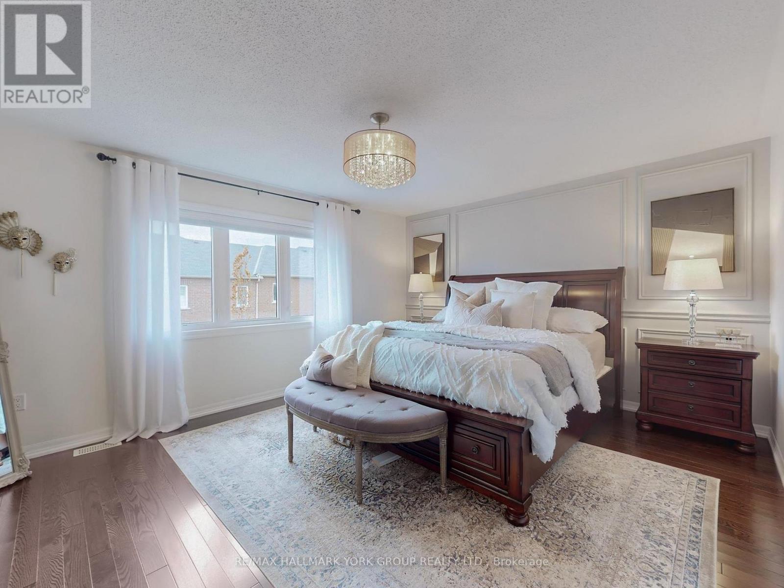 58 Clifford Dalton Drive, Aurora, Ontario  L4G 0T6 - Photo 18 - N12551312