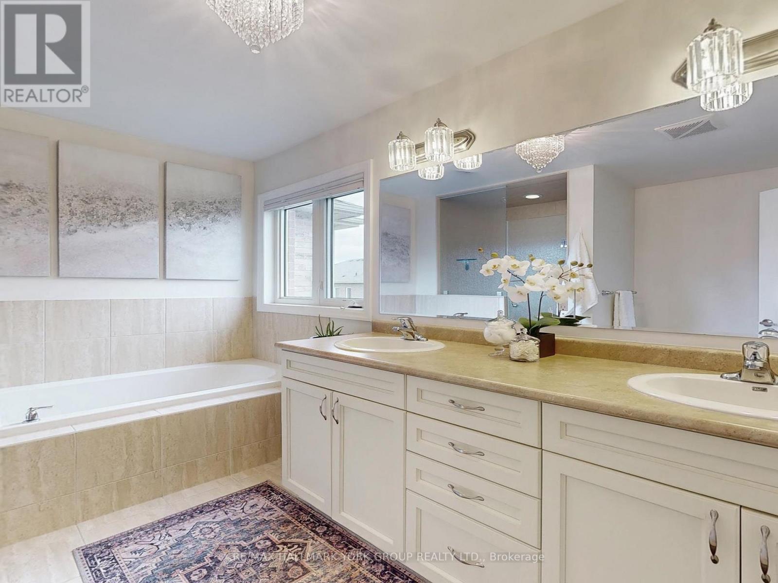 58 Clifford Dalton Drive, Aurora, Ontario  L4G 0T6 - Photo 22 - N12551312