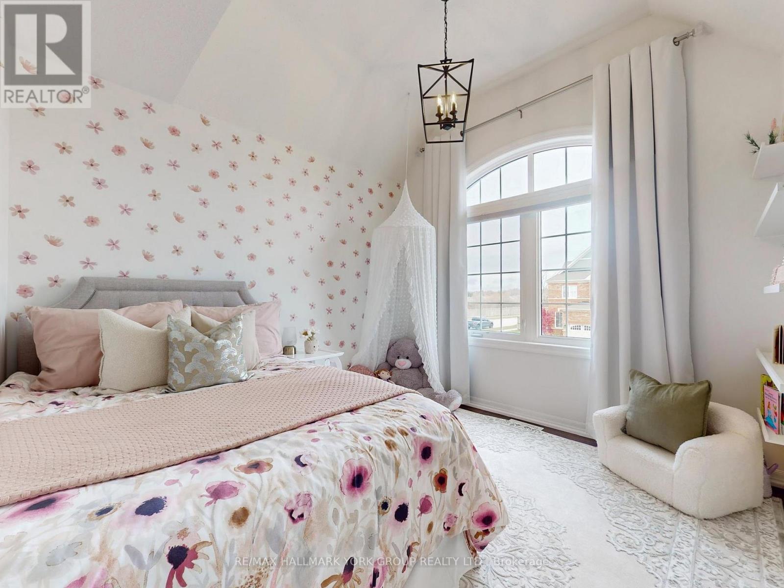 58 Clifford Dalton Drive, Aurora, Ontario  L4G 0T6 - Photo 25 - N12551312