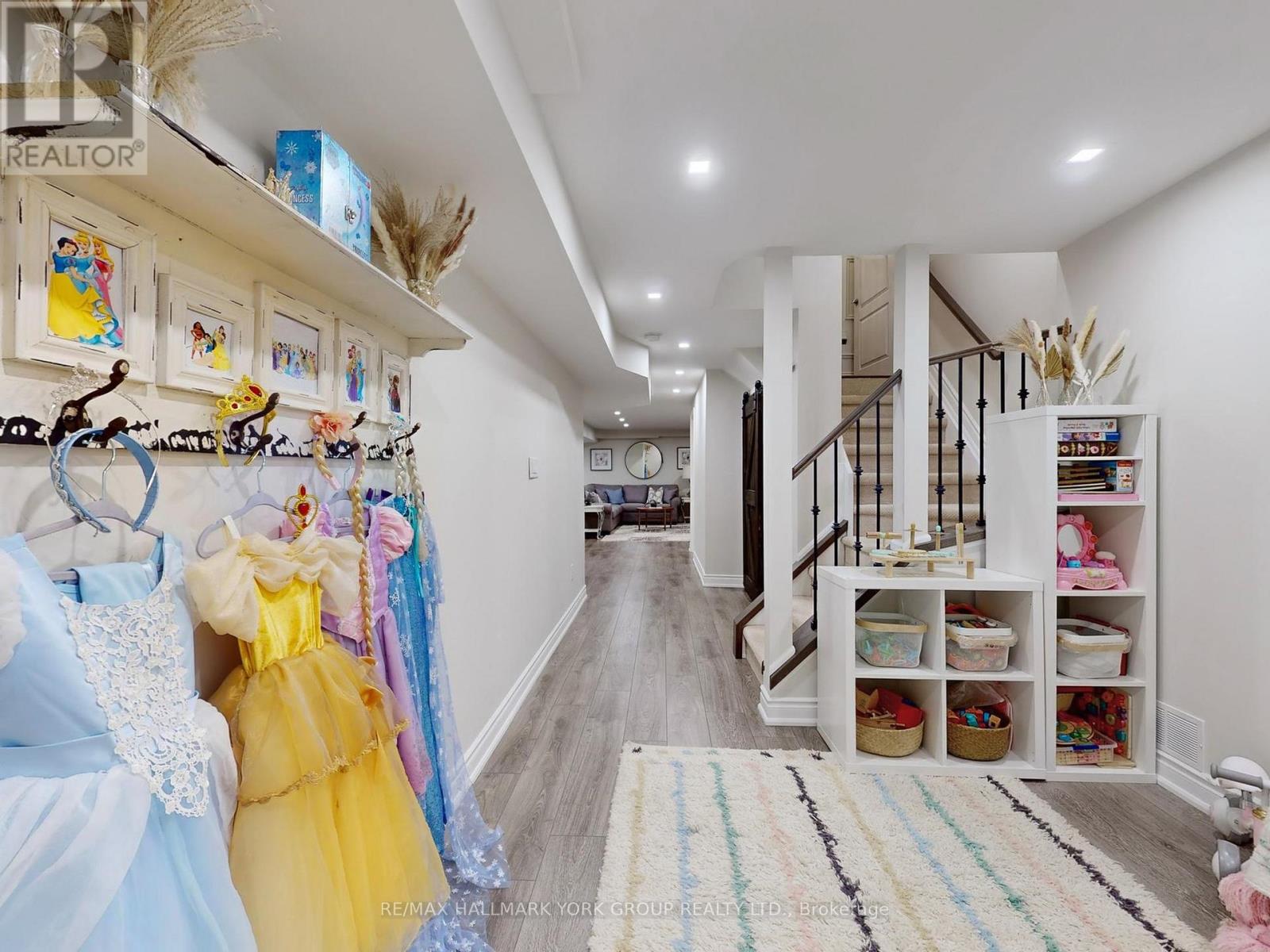 58 Clifford Dalton Drive, Aurora, Ontario  L4G 0T6 - Photo 37 - N12551312