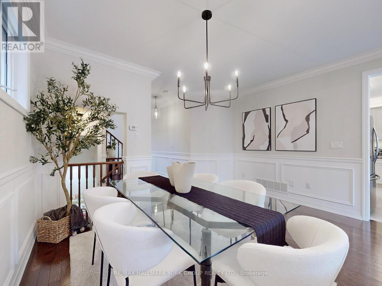 58 Clifford Dalton Drive, Aurora, Ontario  L4G 0T6 - Photo 8 - N12551312