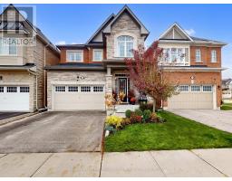 58 CLIFFORD DALTON DRIVE, Aurora, Ontario