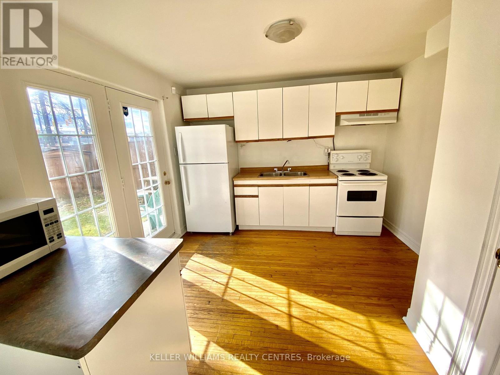 Lower Back Unit - 43 Walter Avenue, Newmarket, Ontario  L3Y 2T2 - Photo 4 - N12551318