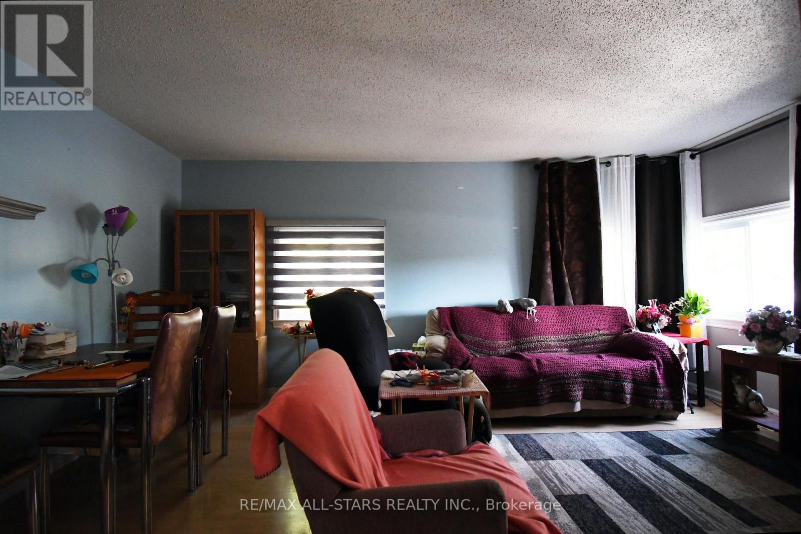 346 Pasadena Drive, Georgina, Ontario  L4P 2Z3 - Photo 3 - N12551326