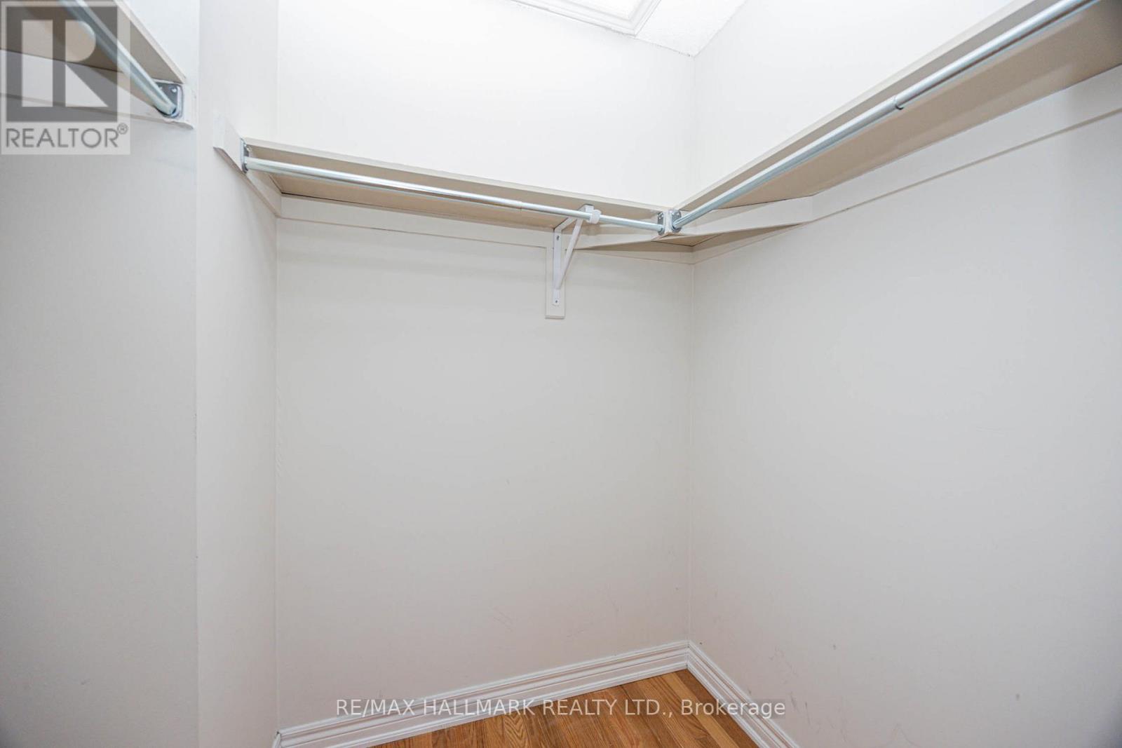 17 Oceanview Street, Richmond Hill, Ontario  L4S 2J9 - Photo 15 - N12551336