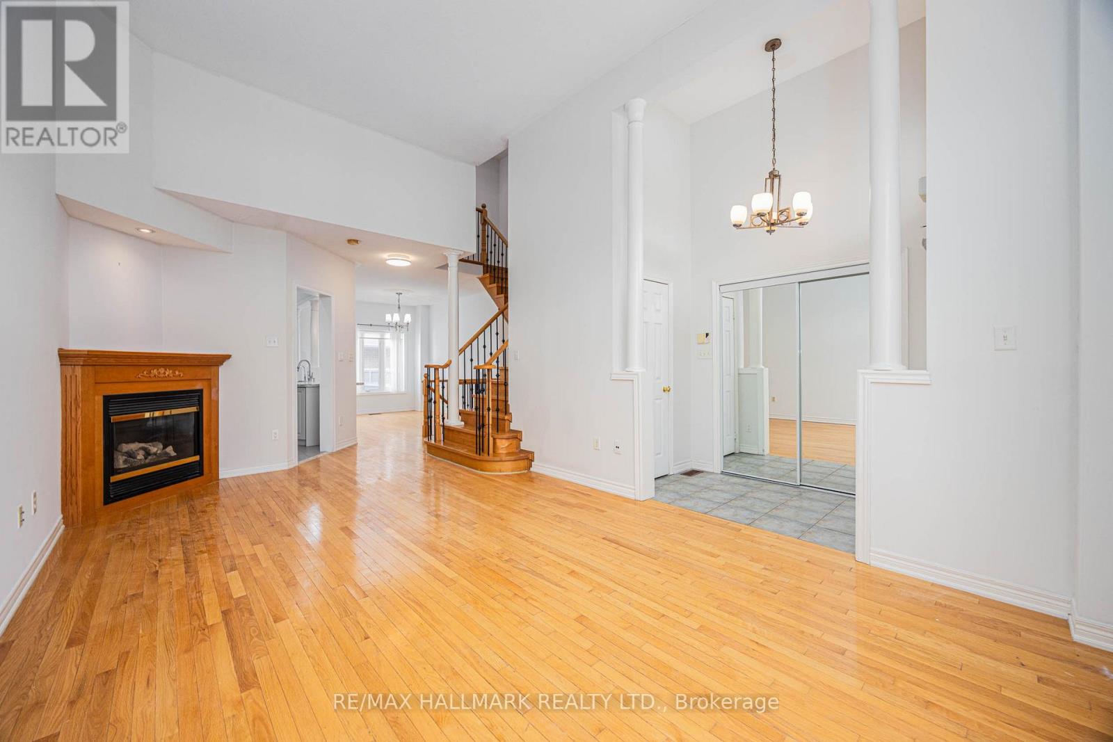 17 Oceanview Street, Richmond Hill, Ontario  L4S 2J9 - Photo 20 - N12551336