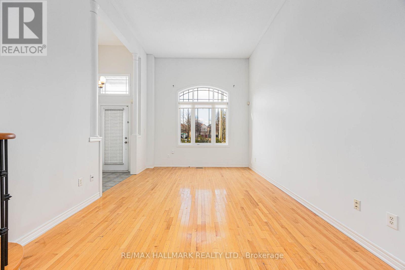 17 Oceanview Street, Richmond Hill, Ontario  L4S 2J9 - Photo 22 - N12551336