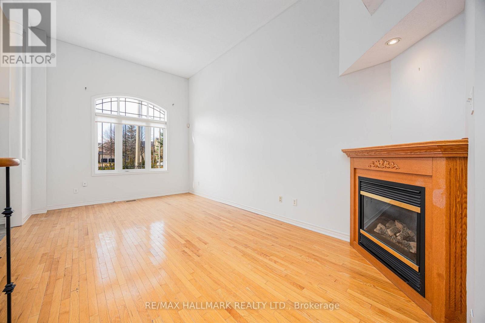 17 Oceanview Street, Richmond Hill, Ontario  L4S 2J9 - Photo 23 - N12551336