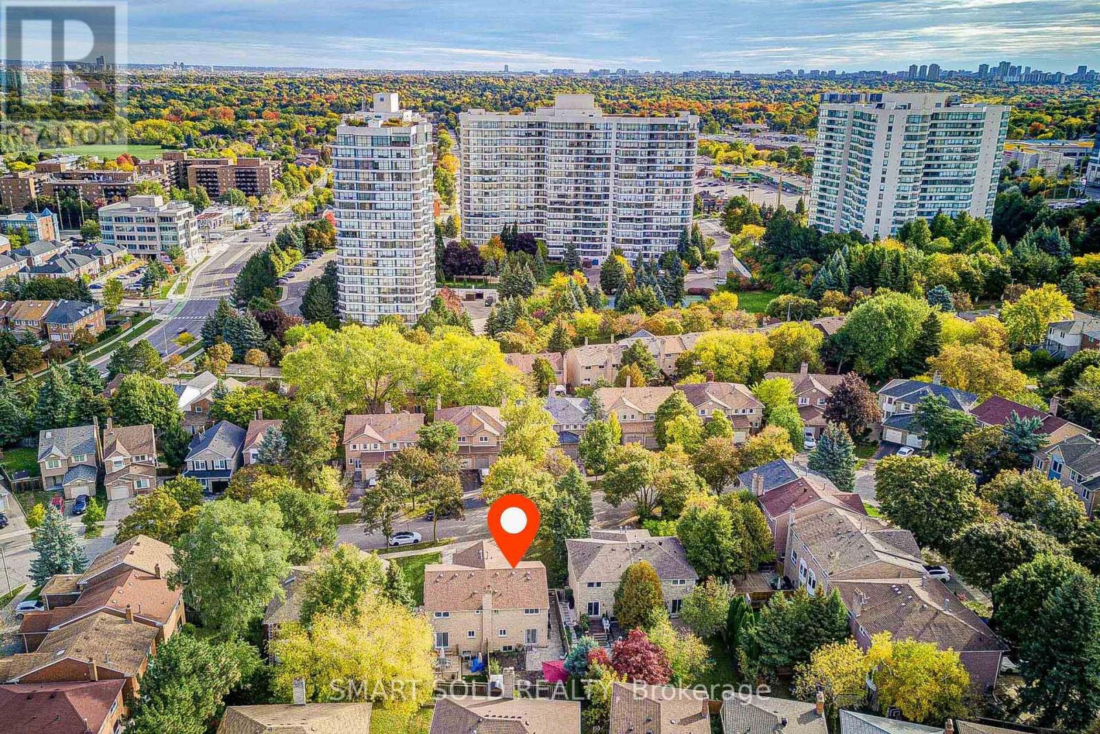 47 Colleen Street, Vaughan, Ontario  L4J 5H1 - Photo 2 - N12551342