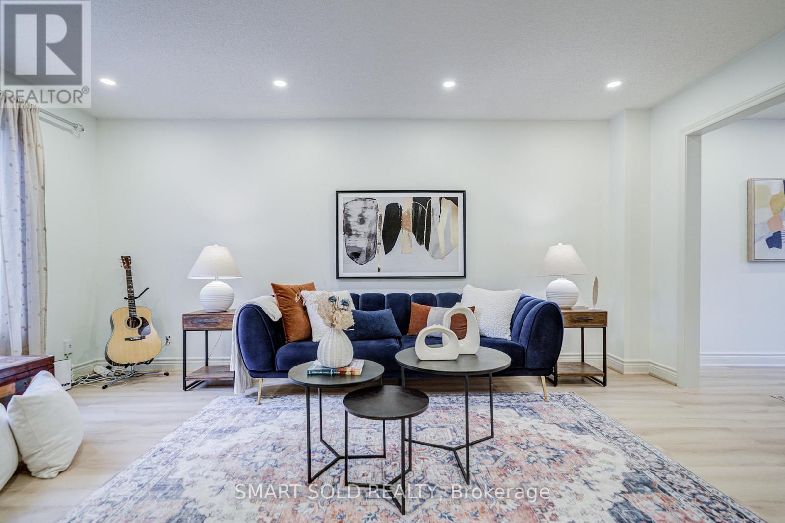 47 Colleen Street, Vaughan, Ontario  L4J 5H1 - Photo 3 - N12551342