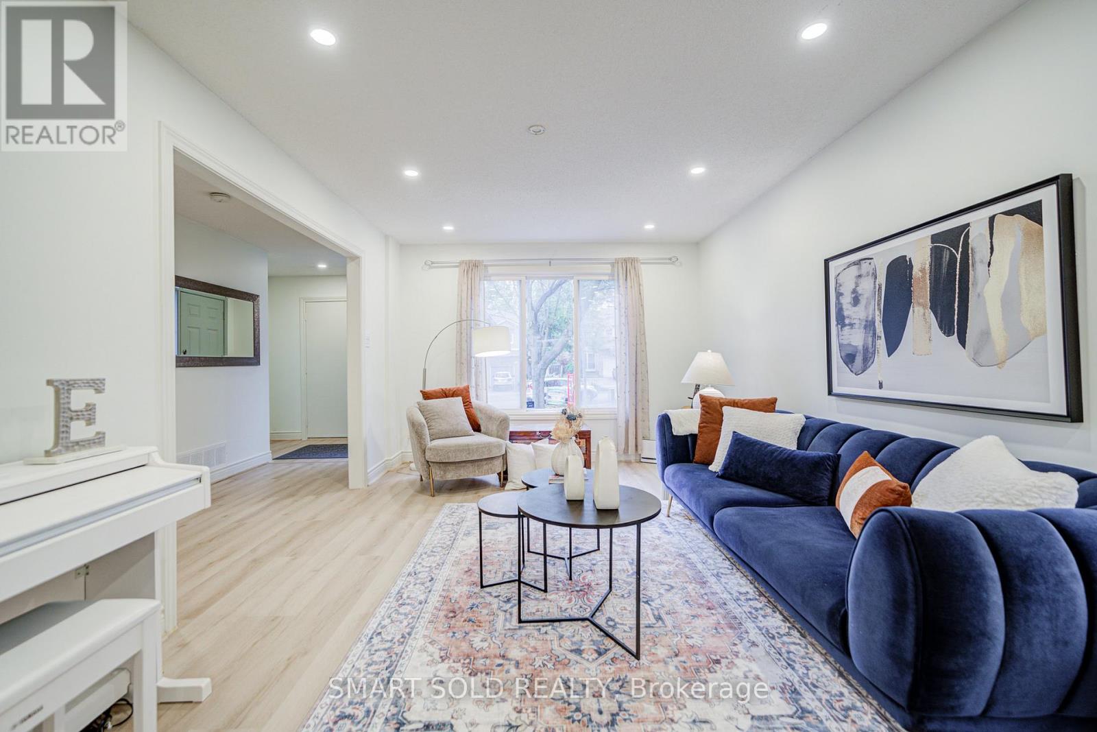 47 Colleen Street, Vaughan, Ontario  L4J 5H1 - Photo 6 - N12551342