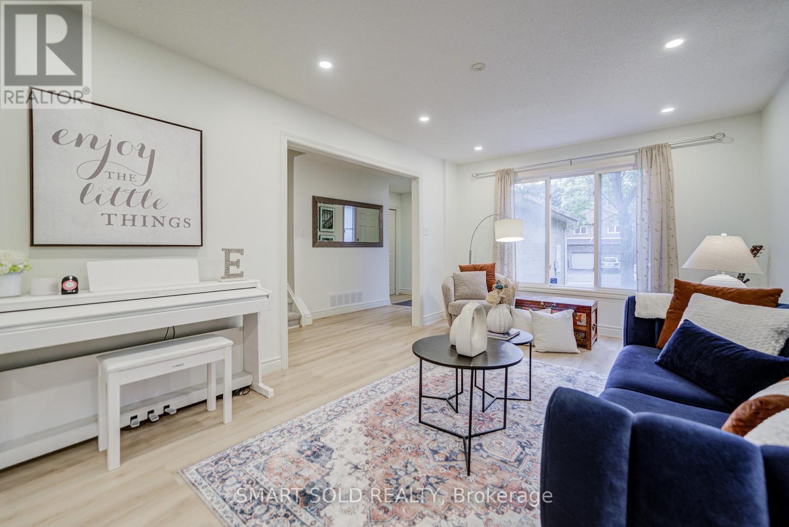 47 Colleen Street, Vaughan, Ontario  L4J 5H1 - Photo 7 - N12551342