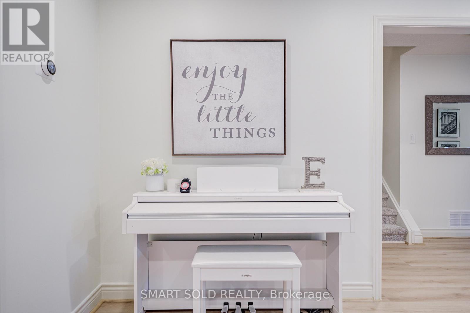 47 Colleen Street, Vaughan, Ontario  L4J 5H1 - Photo 9 - N12551342