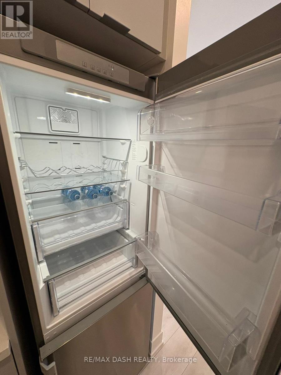 615 - 2916 Highway 7, Vaughan, Ontario  L4K 0K5 - Photo 11 - N12551428