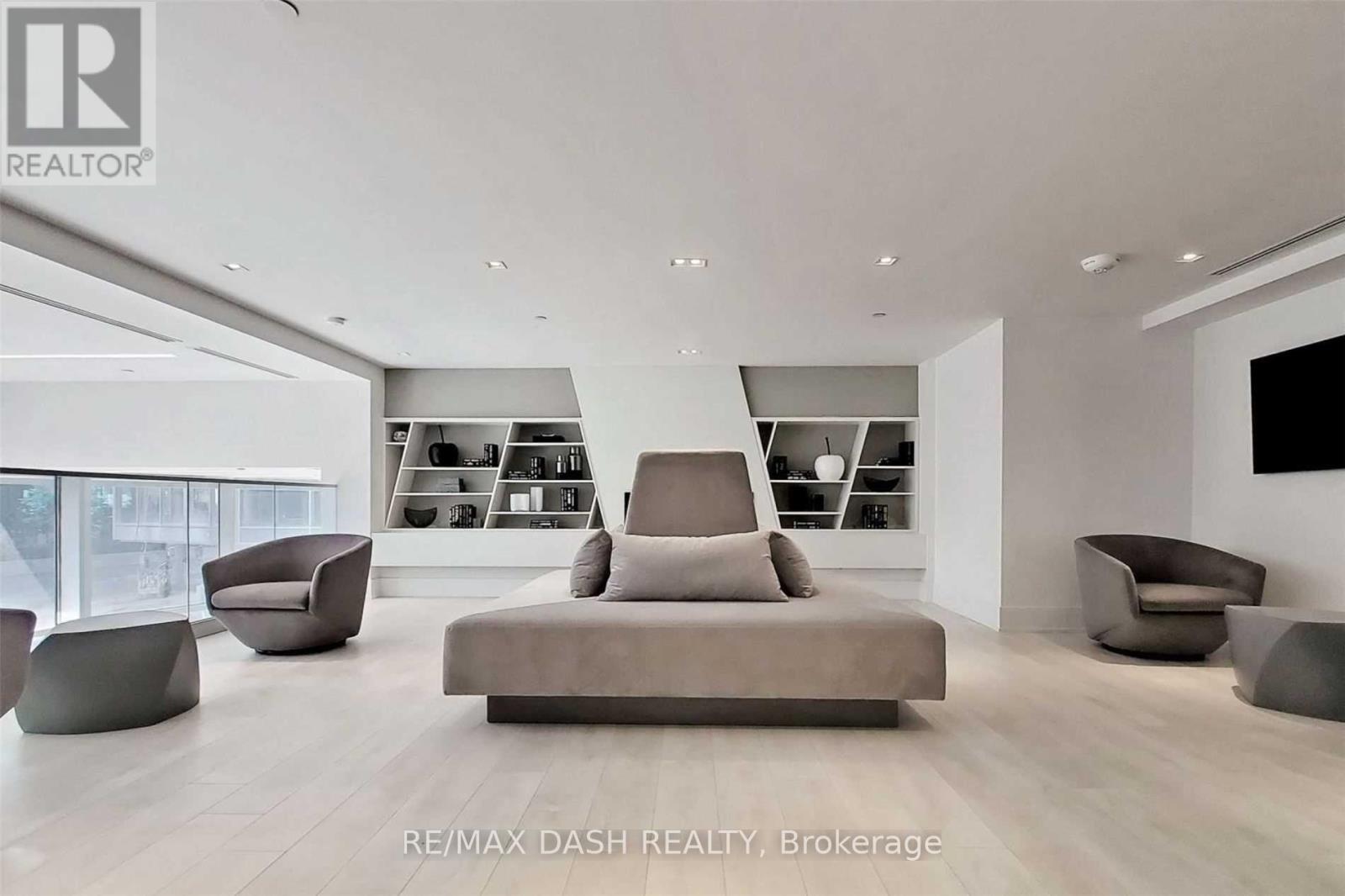 615 - 2916 Highway 7, Vaughan, Ontario  L4K 0K5 - Photo 21 - N12551428