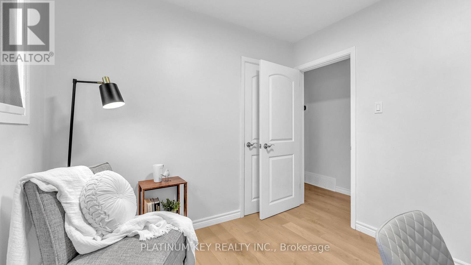 112 Ontario Street, Strathroy-Caradoc, Ontario  N7G 1B6 - Photo 17 - X12551522