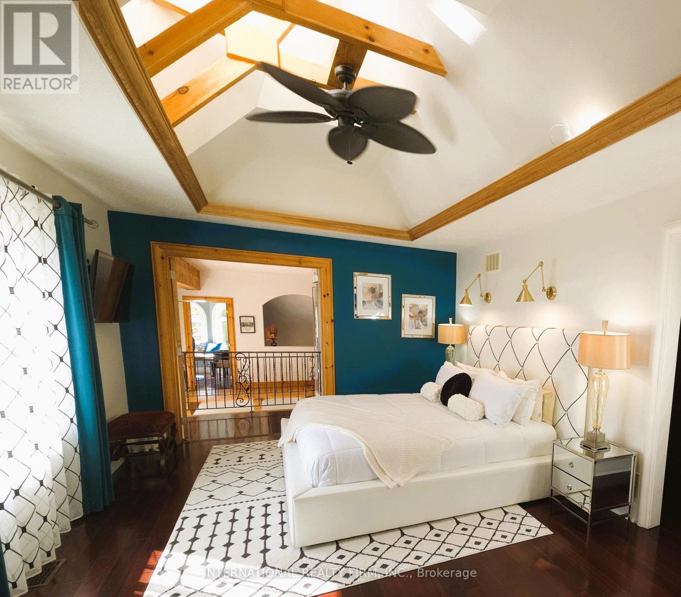 6 Pinehurst Lane, Springwater, Ontario  L9X 0C7 - Photo 29 - S12415757