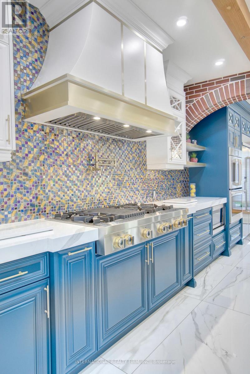 6 Pinehurst Lane, Springwater, Ontario  L9X 0C7 - Photo 21 - S12415757