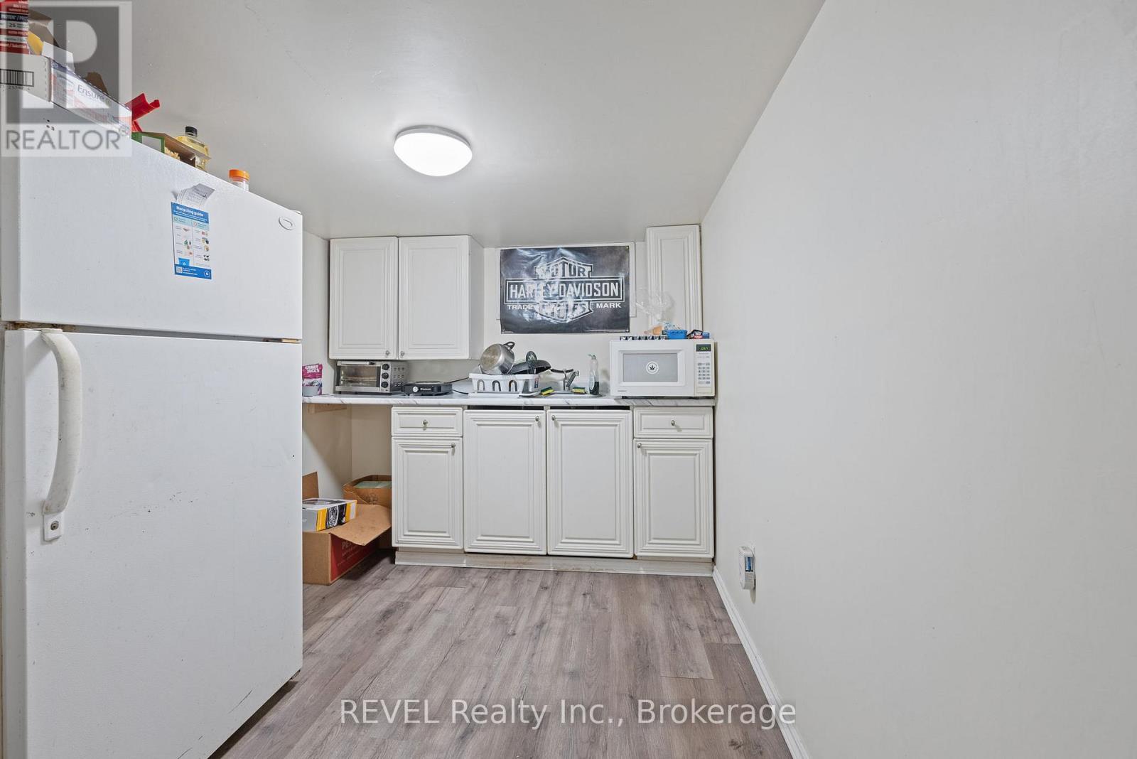 35 Catherine Street, St. Catharines, Ontario  L2R 5E8 - Photo 48 - X12551474