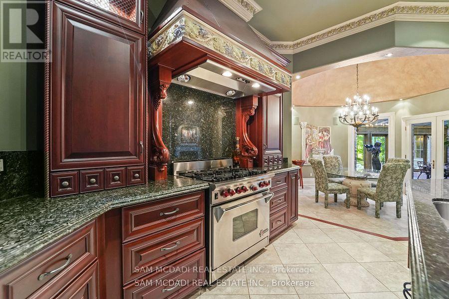 10140 Pineview Trail, Milton, Ontario  L0P 1B0 - Photo 10 - W12551356