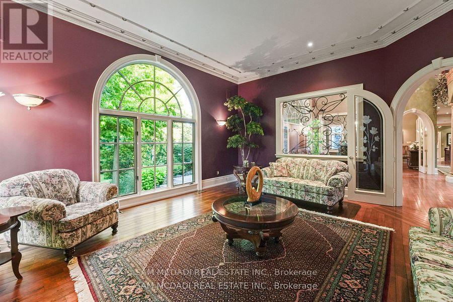 10140 Pineview Trail, Milton, Ontario  L0P 1B0 - Photo 16 - W12551356