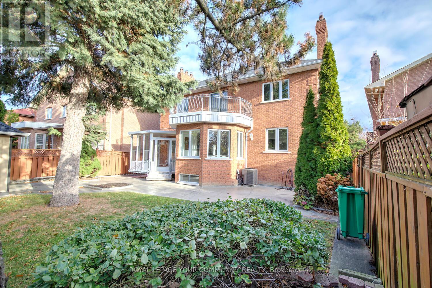 4128 Tapestry Trail, Mississauga, Ontario  L4W 4B7 - Photo 48 - W12551372