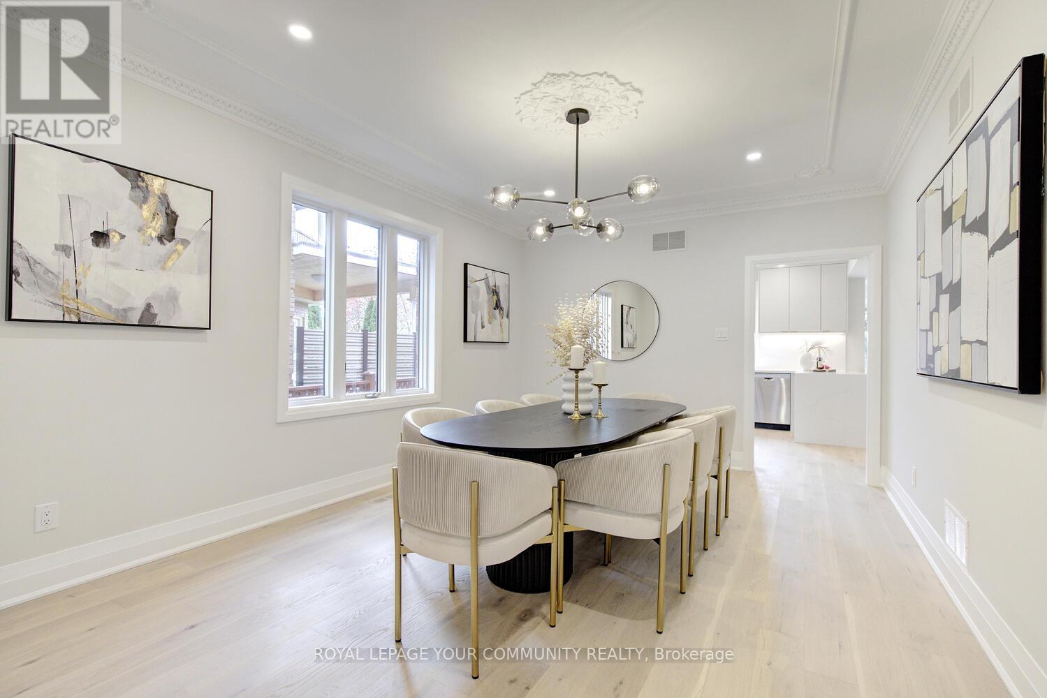 4128 Tapestry Trail, Mississauga, Ontario  L4W 4B7 - Photo 9 - W12551372