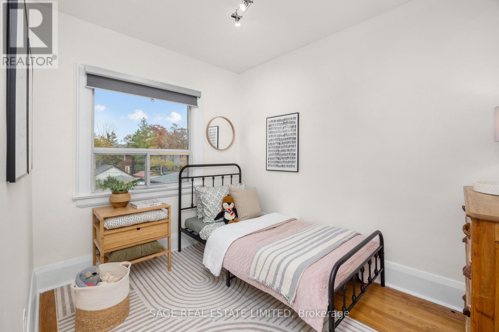 837 Windermere Avenue, Toronto, Ontario M6S 3M5 - Photo 24 - W12551398