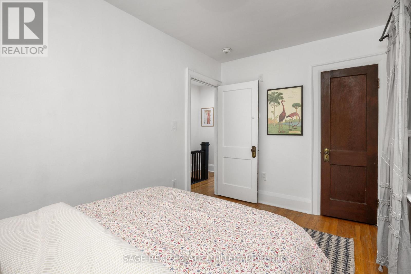 837 Windermere Avenue, Toronto, Ontario M6S 3M5 - Photo 27 - W12551398