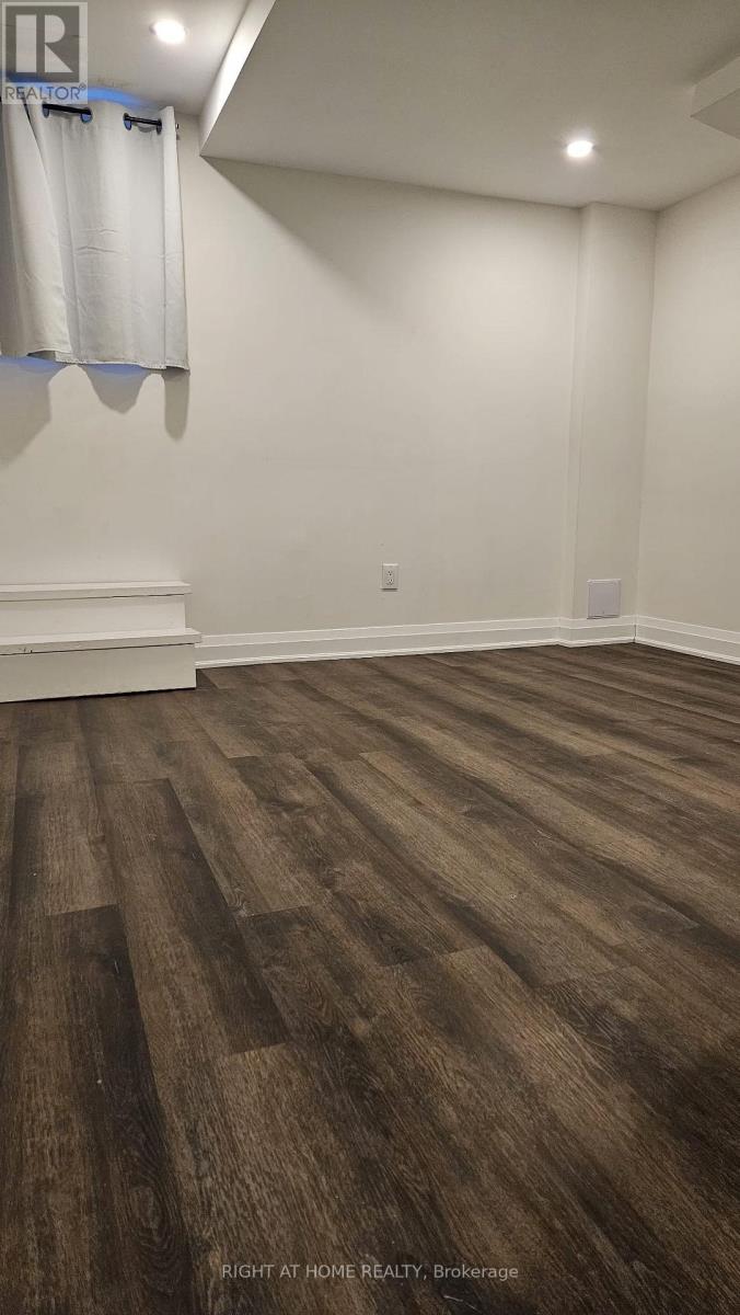 2330 Credit Valley Road, Mississauga, Ontario  L5M 4C9 - Photo 4 - W12551430