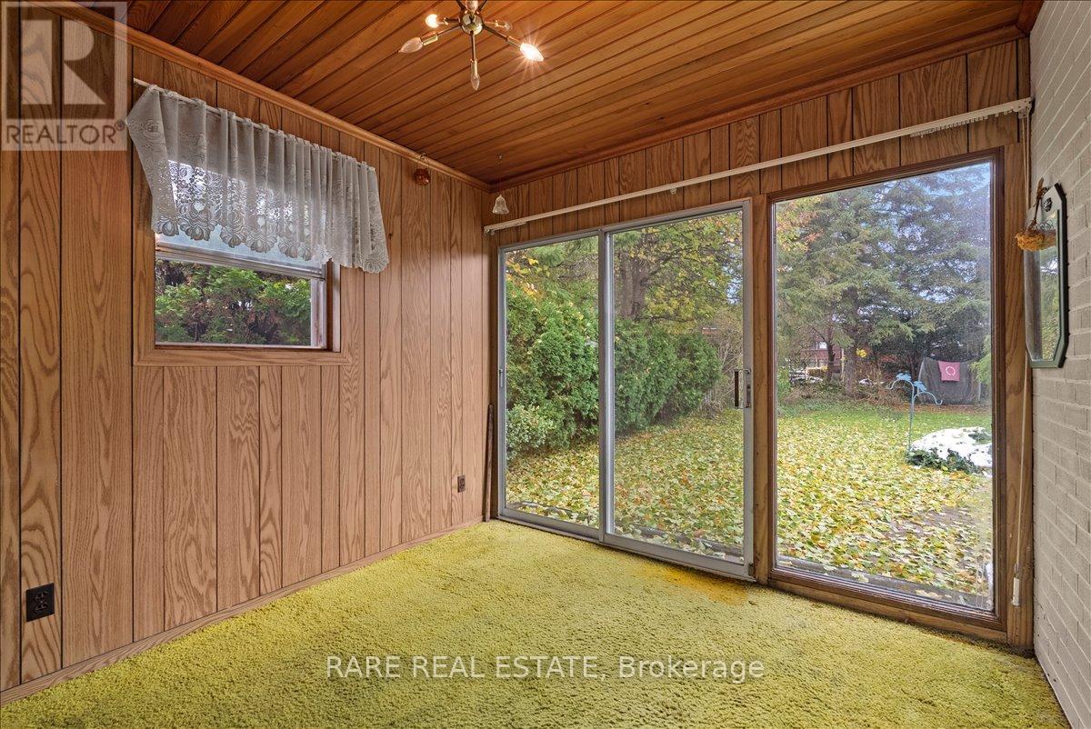 2 Aylesbury Road, Toronto, Ontario  M9A 2M4 - Photo 15 - W12551436