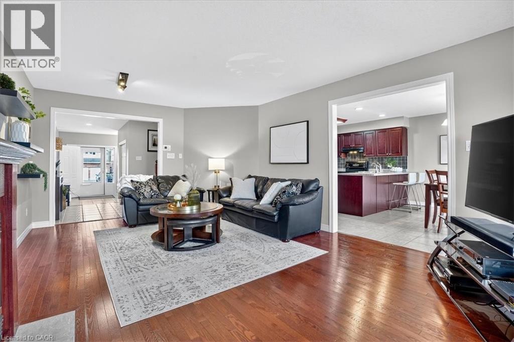 166 Bridgewater Crescent, Waterloo, Ontario  N2T 2M1 - Photo 11 - 40786205