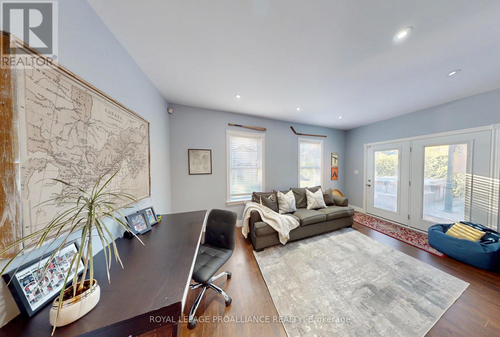 212 Foster Avenue, Belleville, Ontario K8N 3R2 - Photo 17 - X12551546