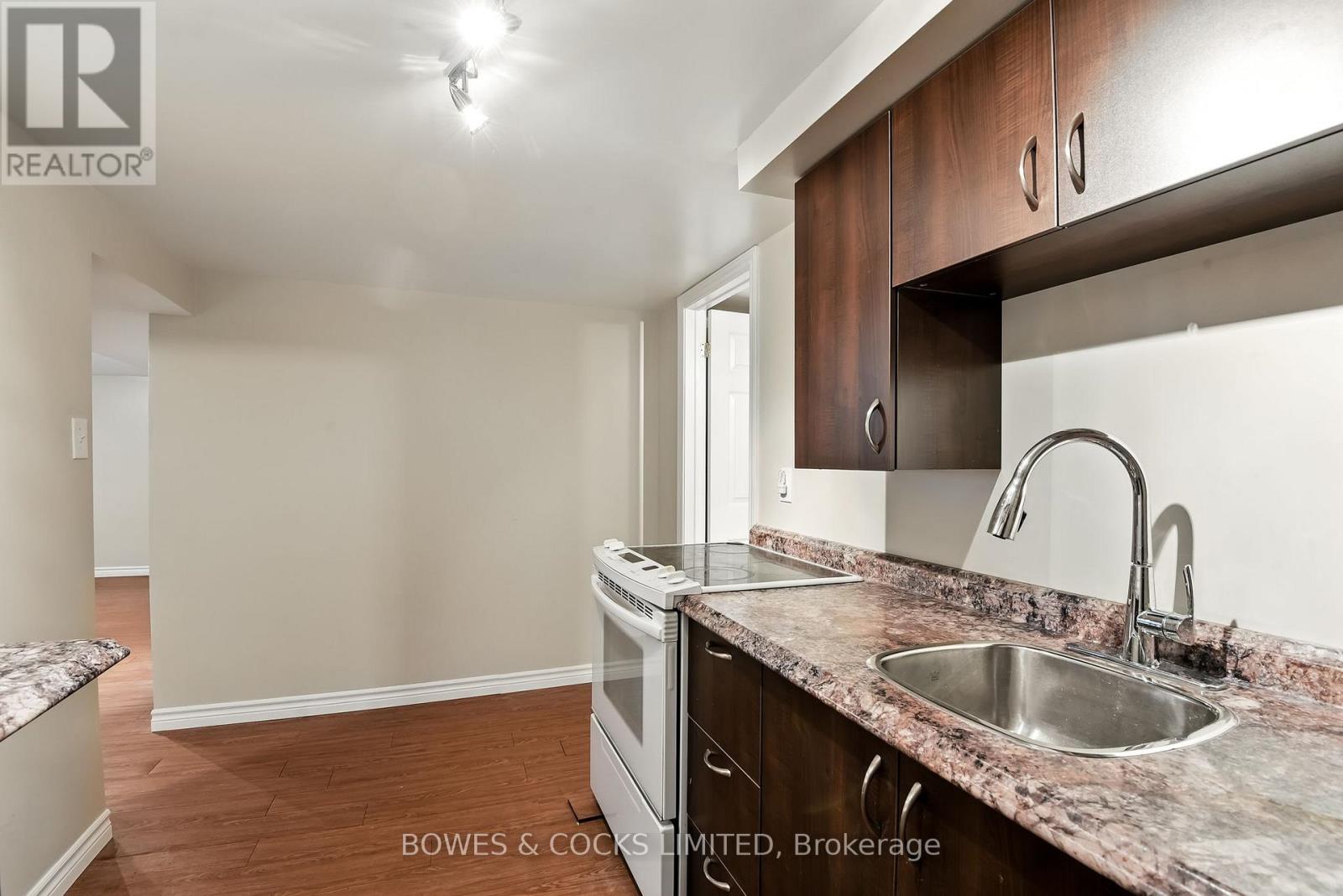 433 Manorhill Avenue, Peterborough, Ontario K9J 6H7 - Photo 25 - X12551552