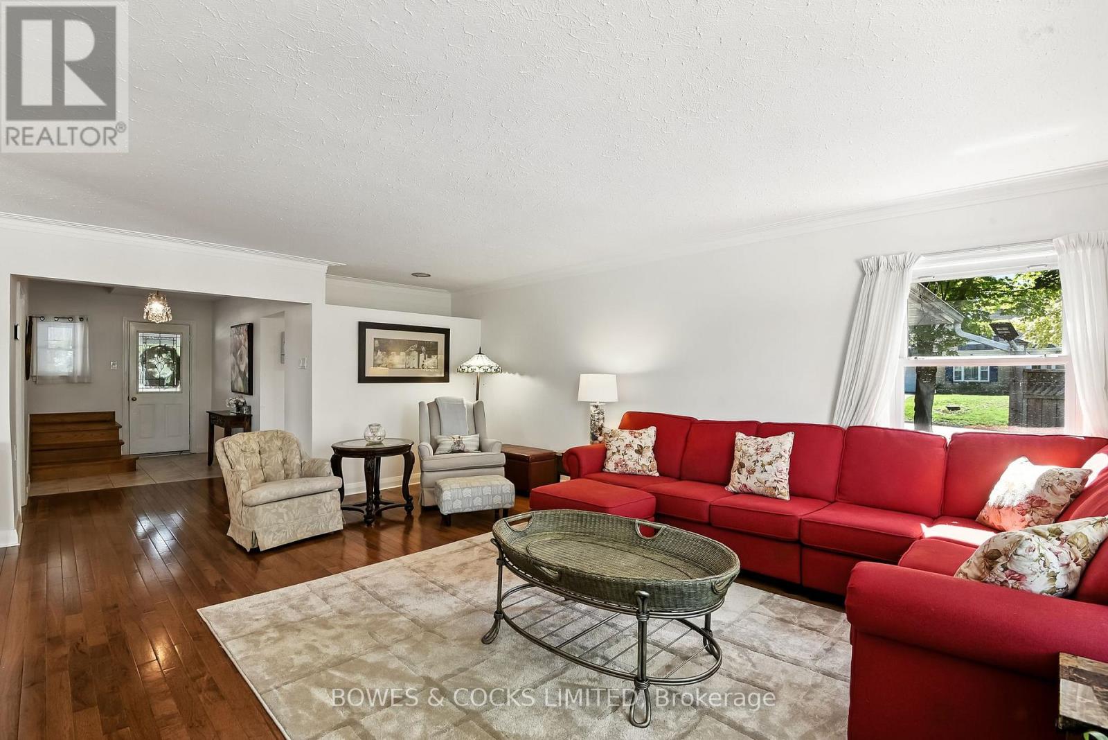 433 Manorhill Avenue, Peterborough, Ontario K9J 6H7 - Photo 5 - X12551552