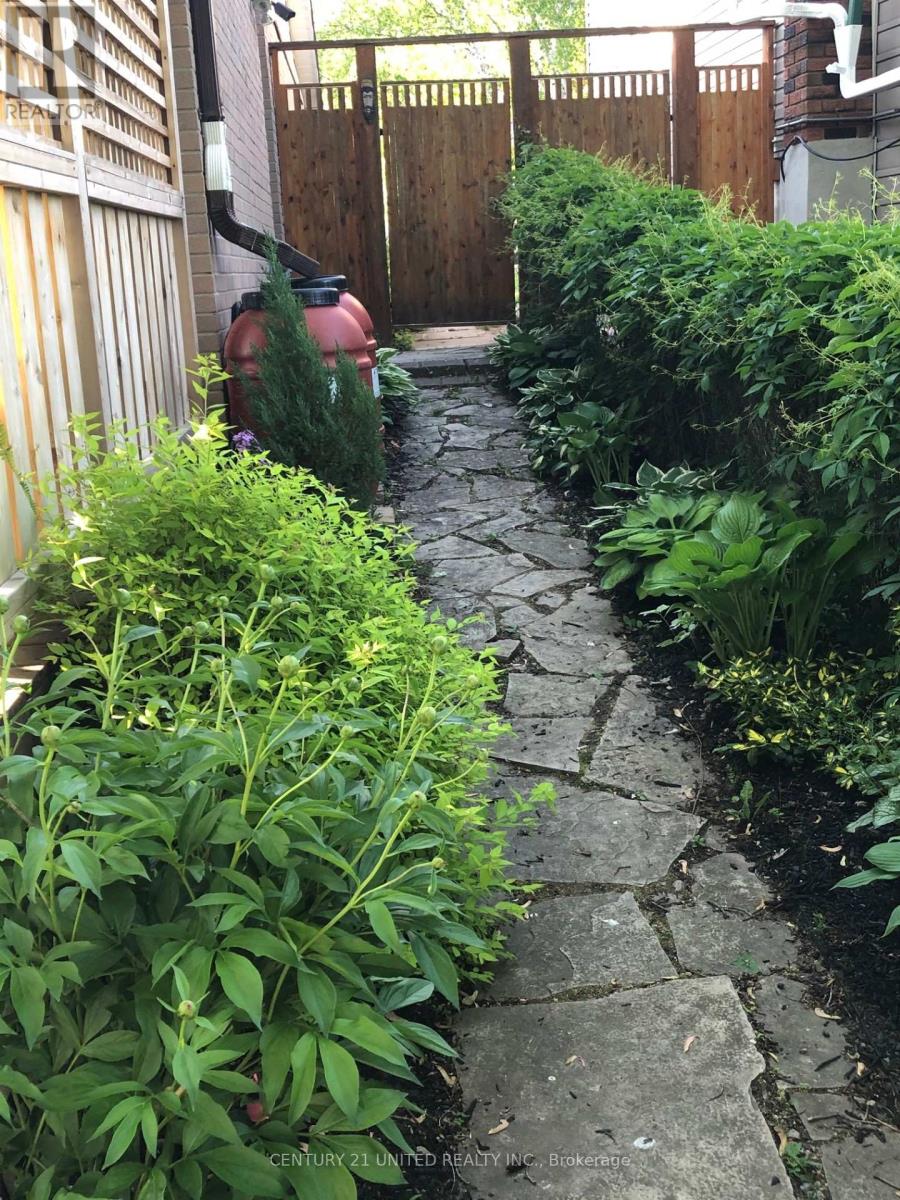 2627 Ridgetop Crescent, Peterborough, Ontario  K9L 1J1 - Photo 32 - X12551662