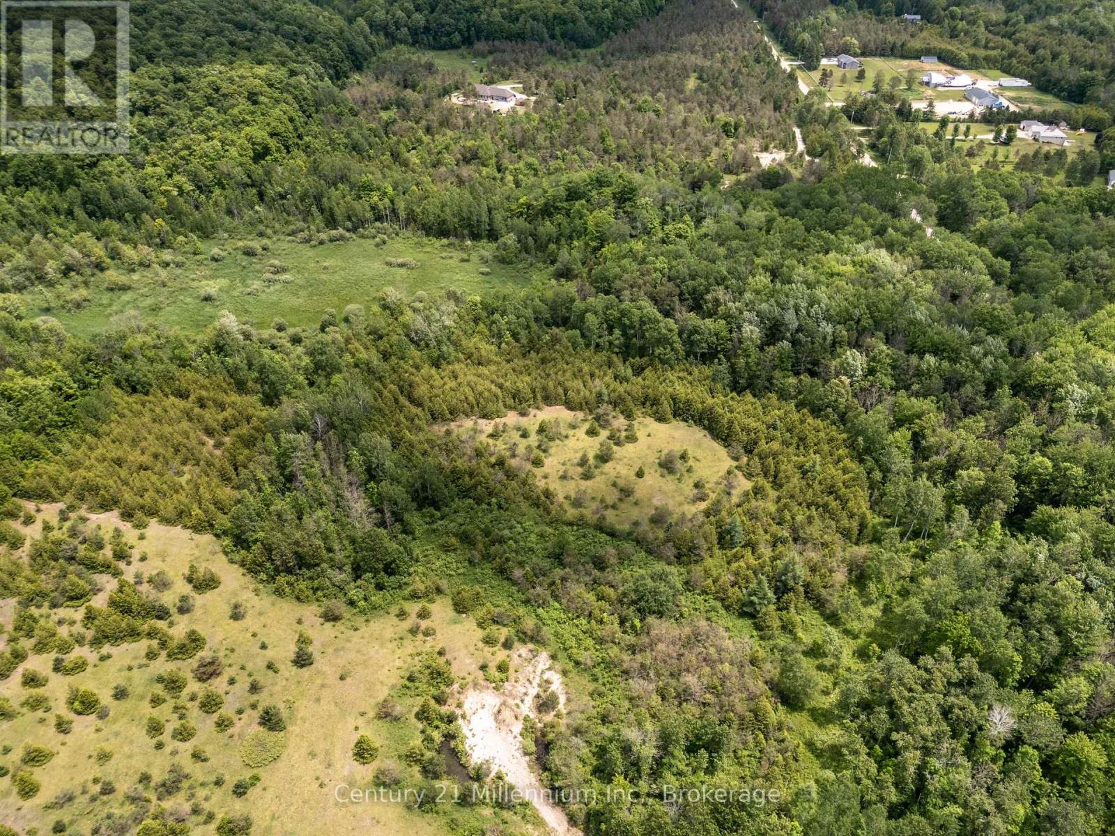 135389 Concession 8 Road, Chatsworth, Ontario N0H 1K0 - Photo 14 - X12551506