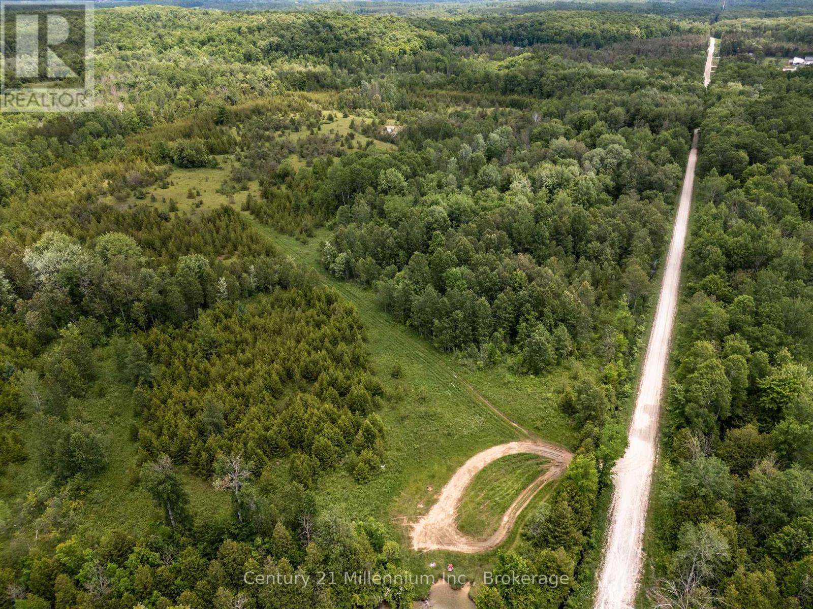 135389 Concession 8 Road, Chatsworth, Ontario N0H 1K0 - Photo 20 - X12551506