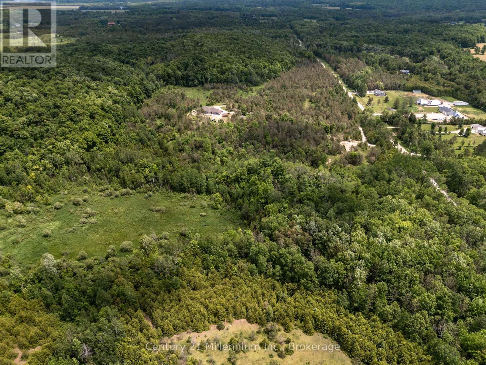 135389 Concession 8 Road, Chatsworth, Ontario N0H 1K0 - Photo 22 - X12551506