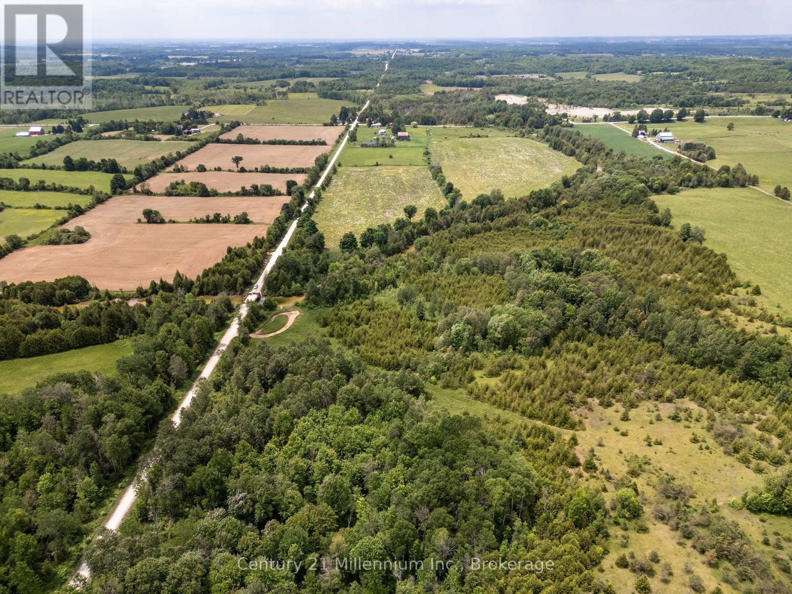 135389 Concession 8 Road, Chatsworth, Ontario N0H 1K0 - Photo 35 - X12551506